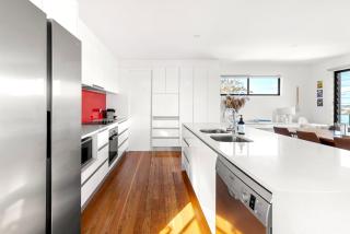 Lakeviews - Pet Friendly with Fireplace - Culburra Beach - 5