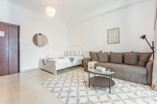 Studio Steps from JBR Beach and Marina Walk, Conveniently located near Ain Dubai, Dec Towers T2, Dubai Marina by Deluxe Holiday Homes - 4