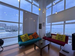 Duplex Seaview Comfort Stay in City By IZ - George Town - 9
