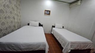 Lonely Guesthouse - 9