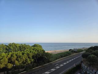Aquamarina Apt Seaviews 1' beach Family - 6