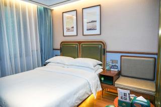 Nost algia S Hotel Hangzhou West Lake & Lingyin Temple 时光漫步S酒店杭州西湖店 Free laundry service, Free fresh ground coffee - 1