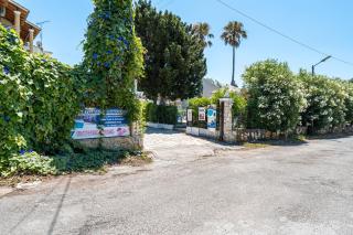 Alexandros Studios and Apartments - Roda - 1