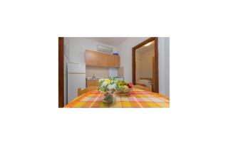 Amazing Apartment In Srima With Wifi - 1