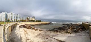 Beautiful 2 Bed at Baypoint Mouille Point - 4