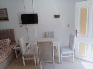 3B basement Chalet 4beds 2 bed rooms with pool view114 green beach - 4