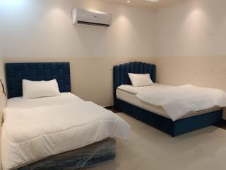 شقة جديدة في السوق المركزي - 0