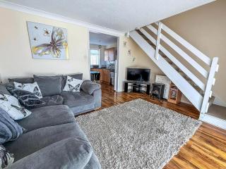 5 Berth Chalet To Hire In Hemsby Near Hemsby Beach Ref 18117B - Hemsby - 5