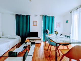 Chic apart with parking near Paris - Nanterre - 9