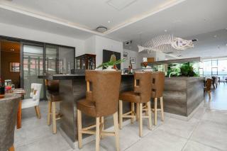 Sandton Skye Stylish Studio - Johannesburg - 4