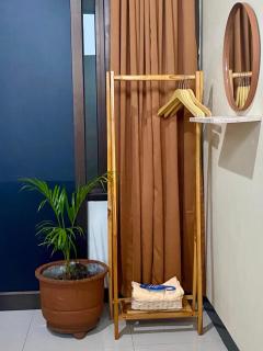 Z Malang Hostel - Rampal - 1