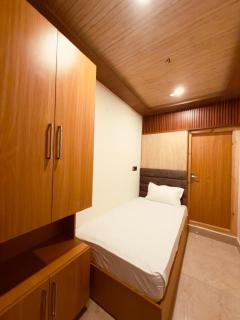 Milam Hostel - 4