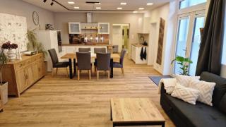 AUXBRG - 4 Zimmer, XL Wasserbett, 65 Zoll TV, XL Terrasse - Augsburg - 7