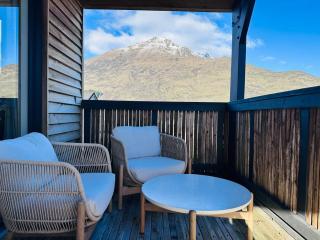 The Shotover Barn -Mountain View Retreat- 13 guests - Queenstown - 8