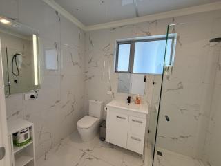 Happy BNB at Beach side semaphore park - Port Adelaide - 8