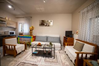 Eleni's GuestHouse - - 3