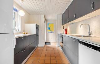 Holiday Home Svinget Blåvand - Blåvand - 4