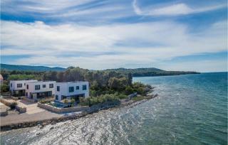 Villa Royal House 1 - 1