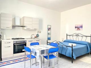 Casa Iride - monolocale sito a Torre Pali - 7