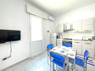 Casa Iride - monolocale sito a Torre Pali - 8