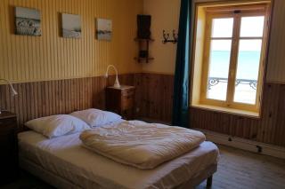 Spacious 19th century house - 3