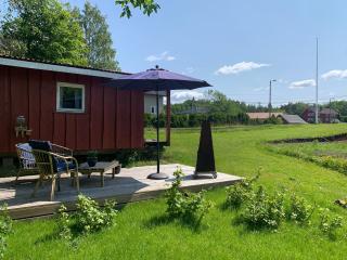 Riverside Bliss - Cozy Cabin near Tvedestrand with WiFi and Deck - Vegårshei - 9