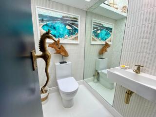 Modern Coastal Townhouse at The Majestic - Kalk Bay - 9