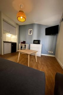 Charming studio 2 people Ainay district close to Bellecour - 4