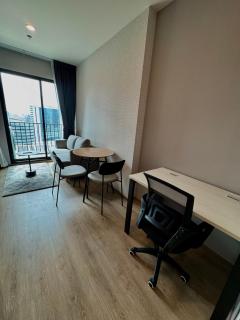 Luxury 1 BR Bangkok New CBD High Fl MRT Rama 9 - 5
