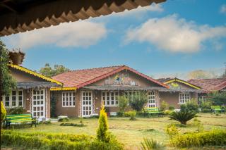 WOW STAYZ2 Pachmarhi Foothill Cottages - 2