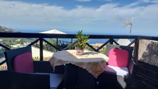 Moderne Ferienwohnung mit privatem Balkon sowie Meer- und Gebirgsblick - Icod de los Vinos - 0