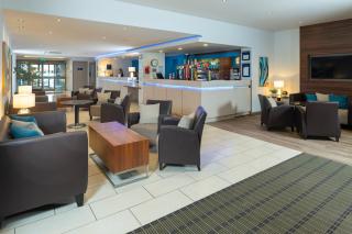Holiday Inn Express Taunton East by IHG - Taunton - 5