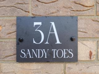 Sandy Toes - Mablethorpe - 8