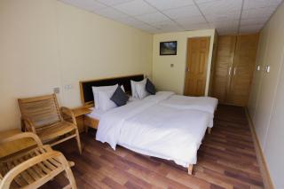 Roomy Mountain Top Resort, Batakundi - 1