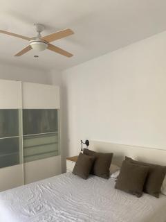 Casa grande y céntrica con piscina en zona peatonal - 2