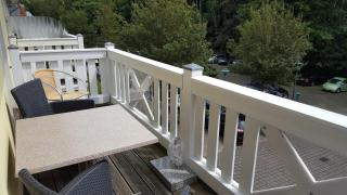 Laura Cottage - 43-111 - 8