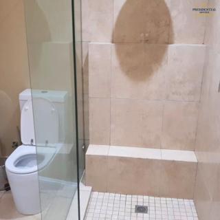 Superior Room facing Sea and Pool - Durban - 1