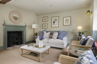 The Barley Apartment at Cowley House - 4