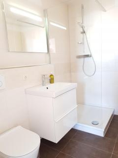 Poststraße 2 - 30-07 - 1