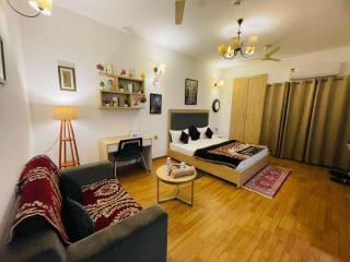 Dream Vibes Studio Apartment - 9
