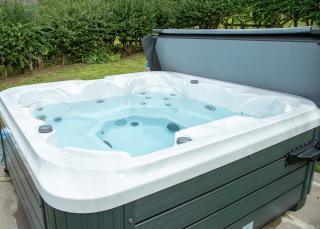 Rose Cottage, Kepwick Village with Hot Tub - Rural Location - 9