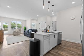 Chattanooga Getaway-Sleek 2BR at the Poplin - Chattanooga - 3