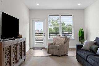 Chattanooga Getaway-Sleek 2BR at the Poplin - Chattanooga - 8