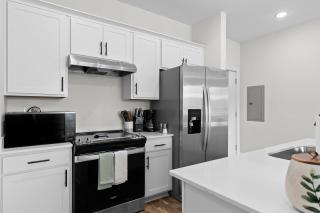 Chattanooga Getaway-Sleek 2BR at the Poplin - Chattanooga - 6