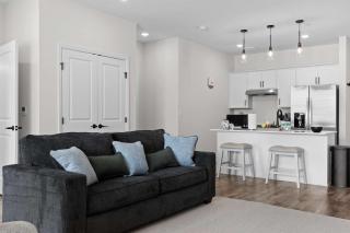 Chattanooga Getaway-Sleek 2BR at the Poplin - Chattanooga - 0