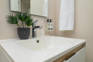 The Terrace101- 2 Bed, Sandton - Johannesburg - 4