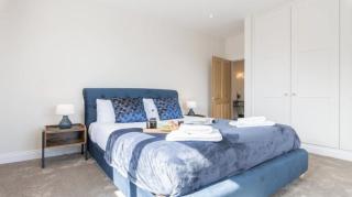 South Quay Penthouse - 2 Bed - 7