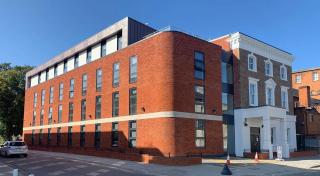 Student Silver Studio at Seven Sisters - 0