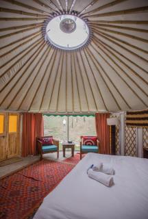 Roomy Mountain Top Resort, Batakundi - 2