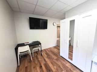 Dimael Hostel & Apartments - Bratislava - 4
